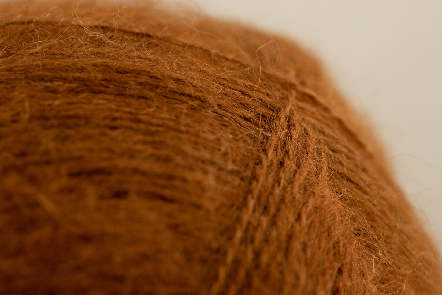 Angora 2 /Midara/ 100g #125 "Rud"