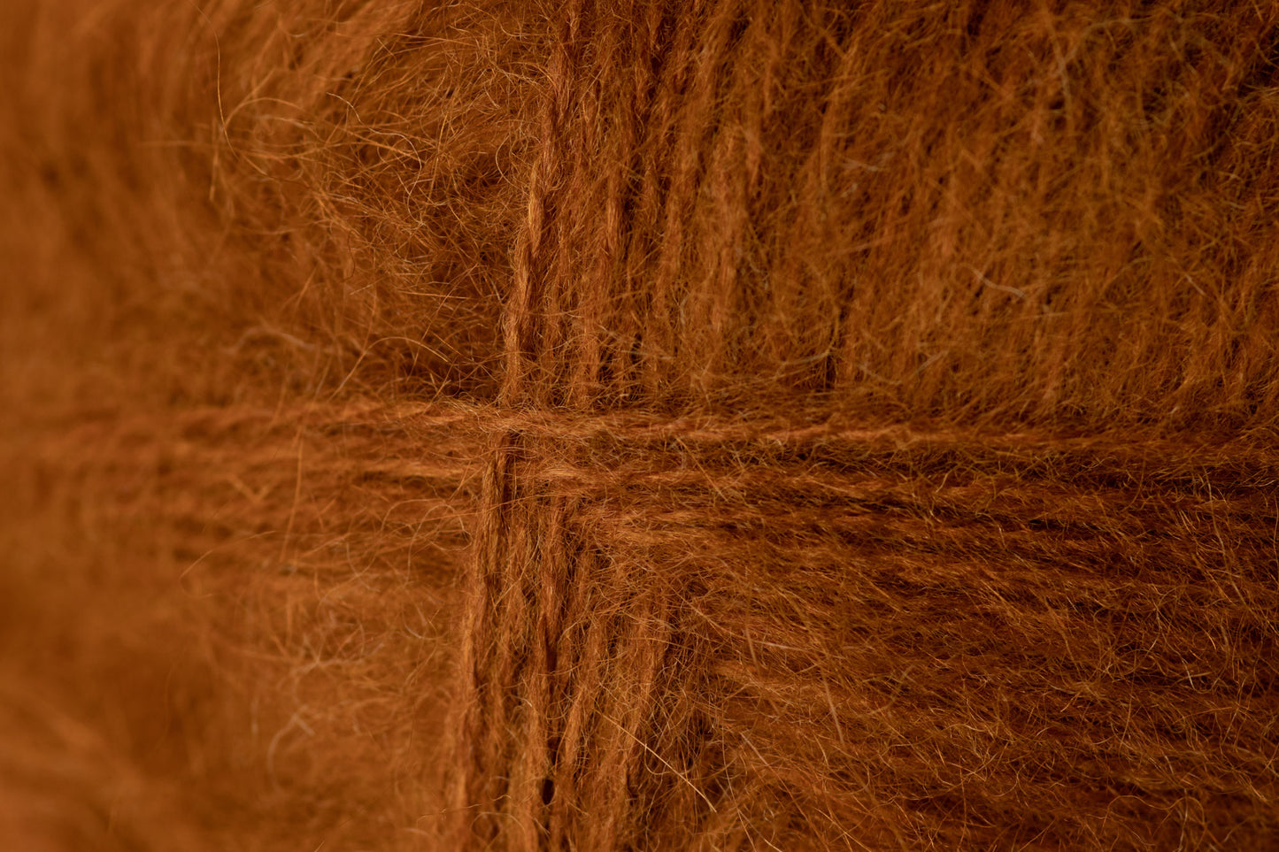 Angora 2 /Midara/ 100g #125 "Rud"