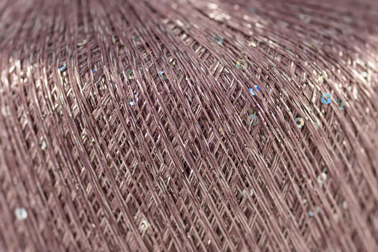 Sequin /Midara/ 50g #769 1350m "Vecrozā"