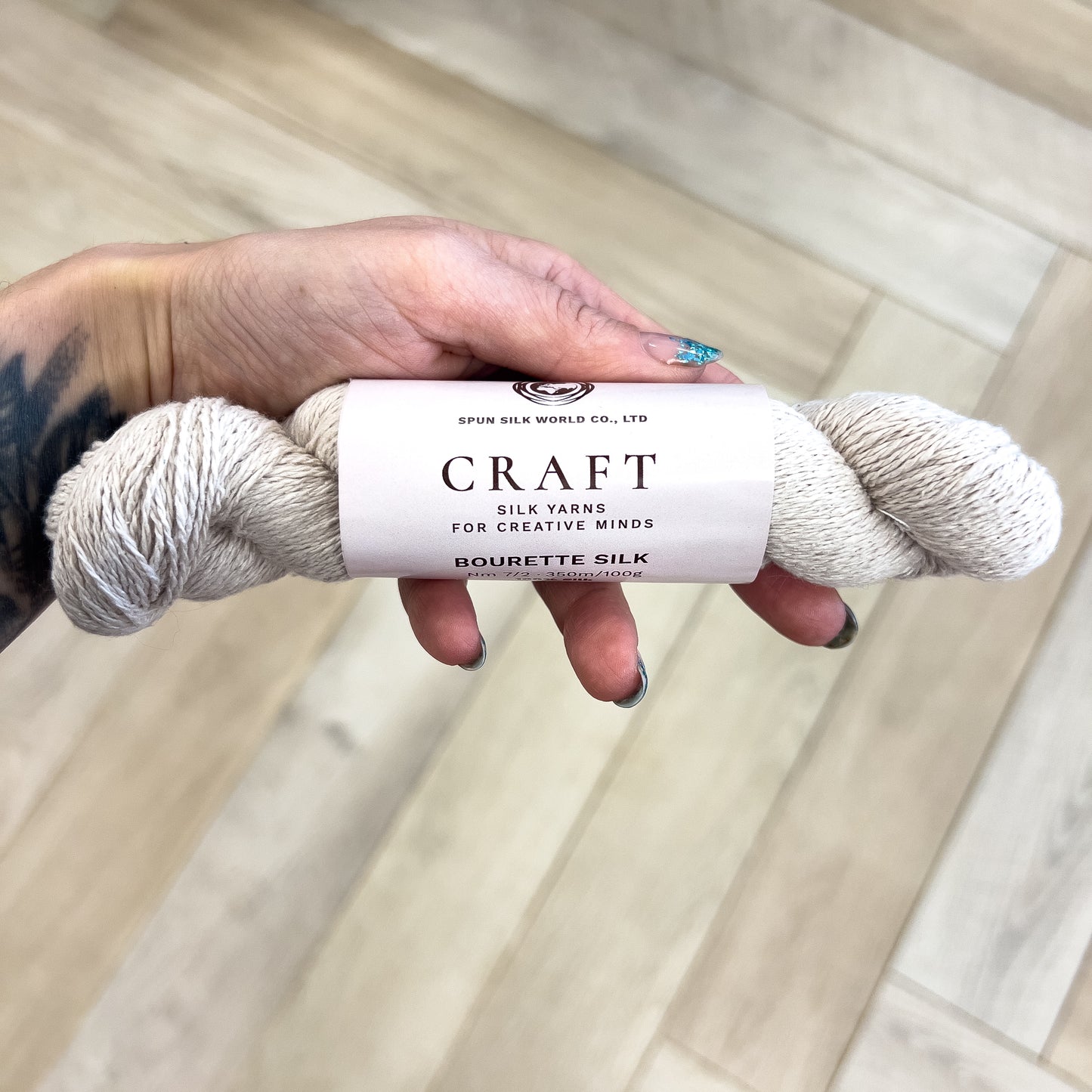 Spun Silk World BOURETTE SILK Nm 7/2 50g #0114 Pearl