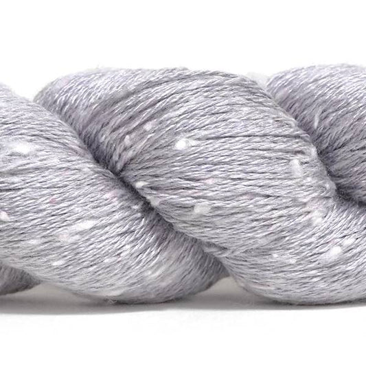 Spun Silk World TANGLED zīds Nm 16/3 50g #0084 "Vistērija"