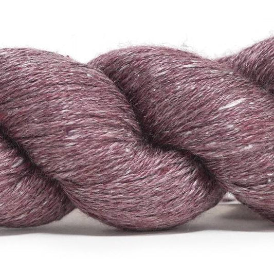 Spun Silk World TANGLED zīds Nm 16/3 50g #0090 "Bezdibenis"