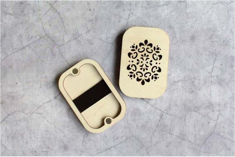 Wooden box for needles with magnet "Eastern pattern" /MP STUDIA