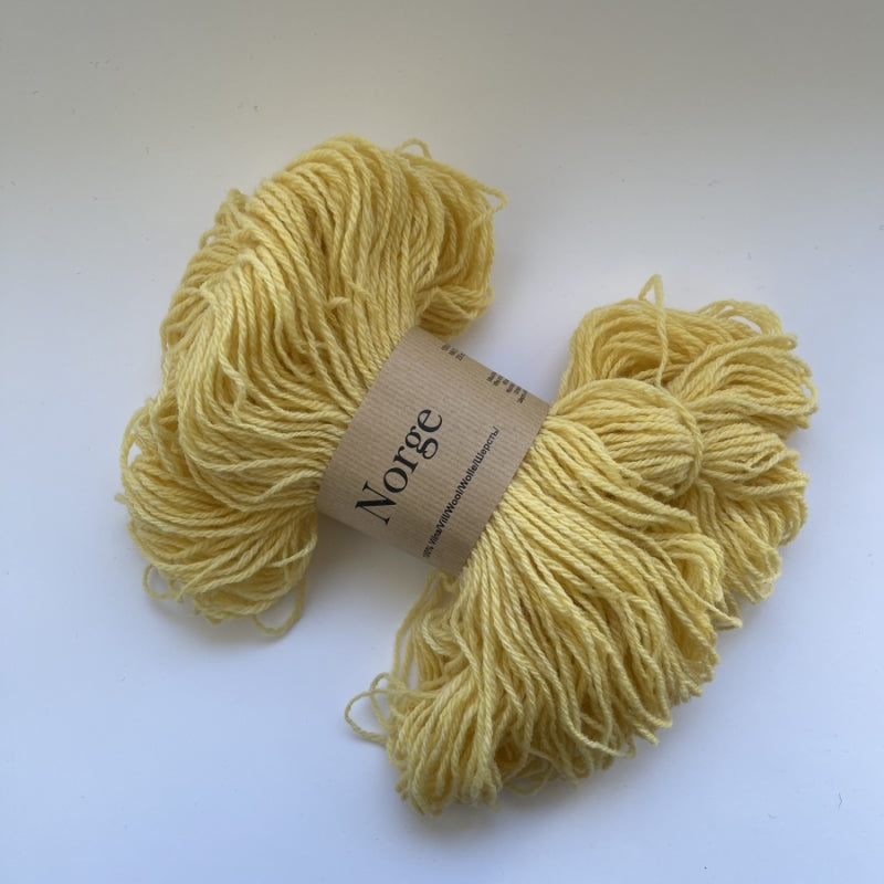 Norge /Midara/ NM: 7/3 100g #330 "Dzeltens"