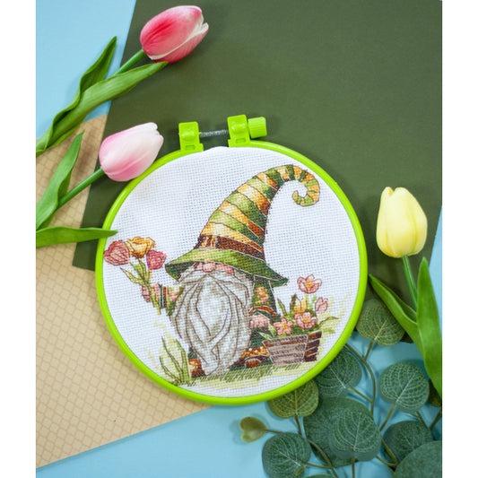 Florists - izšūšanas komplekts + riņķis izšūšanai /ABRIS ART/ 15x15cm